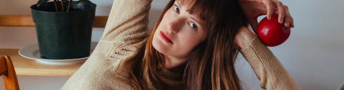 Annie Hart of Au Revoir Simone shares new single / video “Hard To Be ...